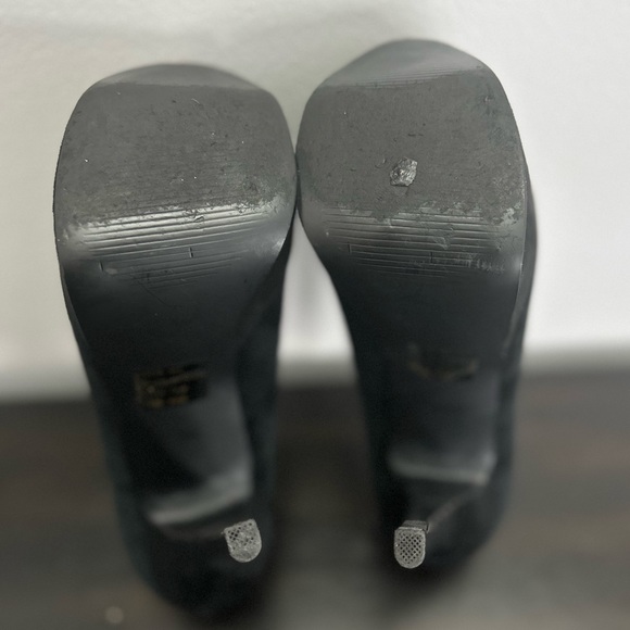 High heels - Picture 8 of 8